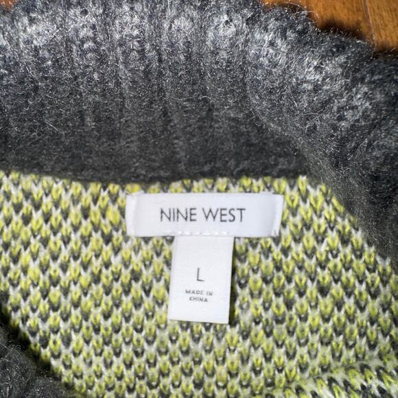 Nine west fuzzy, mock turtleneck sweater in yellow & gray plaid size large - Picture 10 of 11